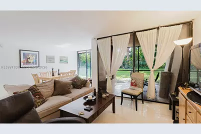 101 SW 96th #101, Plantation, FL 33324 - Photo 15