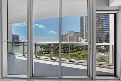 495 Brickell #1007, Miami, FL 33131 - Photo 9