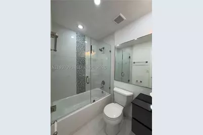 907 NE 199th #204, Miami, FL 33179 - Photo 29