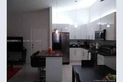 907 NE 199th #204, Miami, FL 33179 - Photo 5
