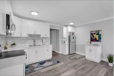 2111 NE 56th #206, Fort Lauderdale, FL 33308 - Photo 9