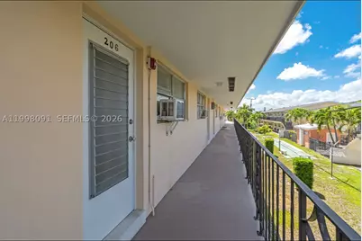 2111 NE 56th #206, Fort Lauderdale, FL 33308 - Photo 3