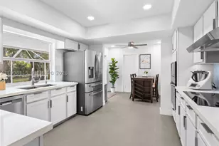 16400 SW 80th, Palmetto Bay, FL 33157 - Photo 11