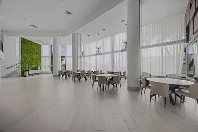 1000 W Island #1910, Aventura, FL 33160 - Photo 37