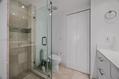 1000 W Island #1910, Aventura, FL 33160 - Photo 21