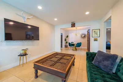 2925 NW 11th #Front, Miami, FL 33127 - Photo 11