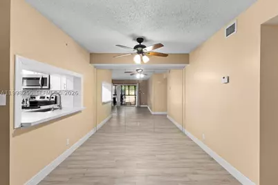 3047 N Oakland Forest #204, Oakland Park, FL 33309 - Photo 5