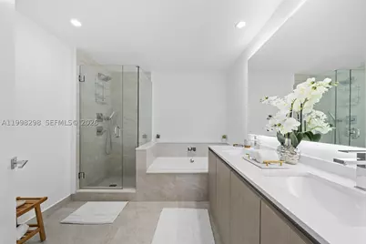 488 NE 18th #715, Miami, FL 33132 - Photo 41