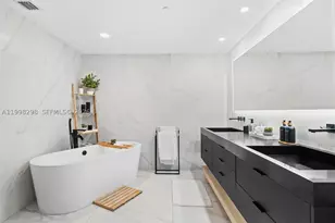 488 NE 18th, Miami, FL 33132 - Photo 25