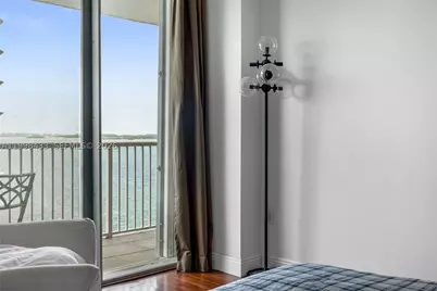 150 SE 25th #12B, Miami, FL 33129 - Photo 15