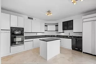 17555 Collins, Sunny Isles Beach, FL 33160 - Photo 19
