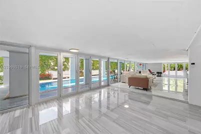 215 Palm, Miami Beach, FL 33139 - Photo 35