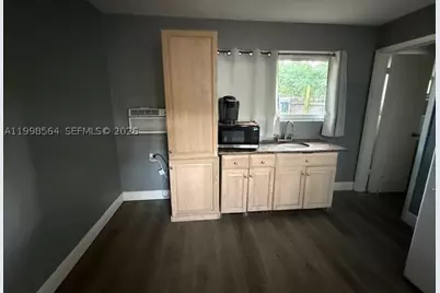 4148 SW 24th, Fort Lauderdale, FL 33317 - Photo 5