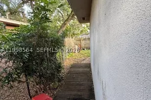 4148 SW 24th, Fort Lauderdale, FL 33317 - Photo 15