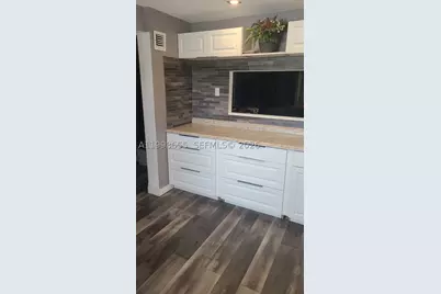 1402 NW 80th #205, Margate, FL 33063 - Photo 5
