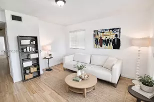 3915 N Meridian, Miami Beach, FL 33140 - Photo 1
