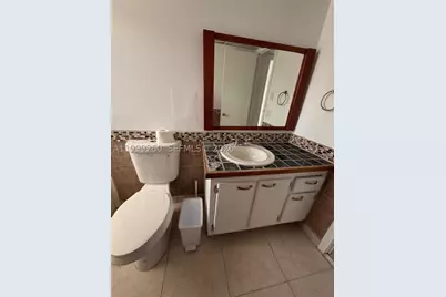 [Address not provided], Hallandale Beach, FL 33009 - Photo 19
