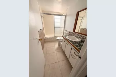 [Address not provided], Hallandale Beach, FL 33009 - Photo 17