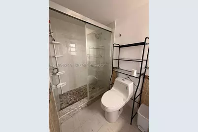 [Address not provided], Hallandale Beach, FL 33009 - Photo 25