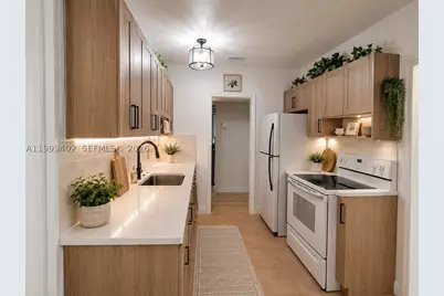 1771 NE 180th, North Miami Beach, FL 33162 - Photo 5