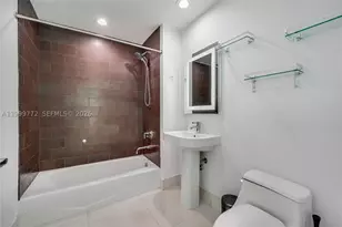 1040 Biscayne, Miami, FL 33132 - Photo 19