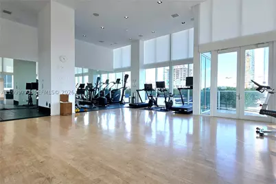 1040 Biscayne #1001, Miami, FL 33132 - Photo 39
