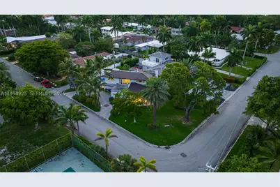 911 N Northlake, Hollywood, FL 33019 - Photo 65