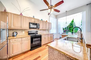 1241 S 13th, Hollywood, FL 33019 - Photo 9