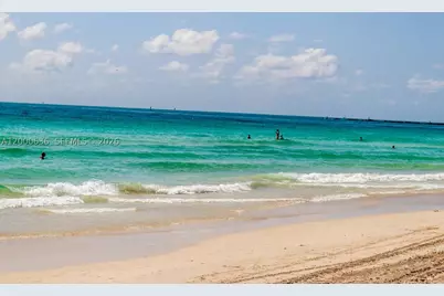 2615 Collins #37, Miami Beach, FL 33140 - Photo 11