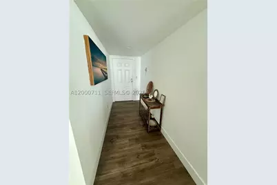 1155 Brickell Bay #1702, Miami, FL 33131 - Photo 3