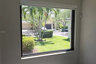 1871 Silverbell, Weston, FL 33327 - Photo 7