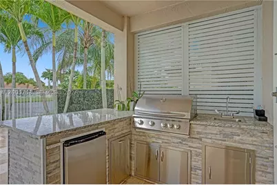 1871 Silverbell, Weston, FL 33327 - Photo 23