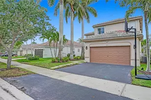 1871 Silverbell, Weston, FL 33327 - Photo 3