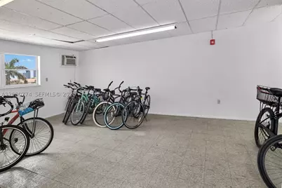 1519 Drexel #201 + DEN, Miami Beach, FL 33139 - Photo 47