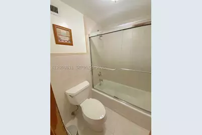 100 Lincoln #1405, Miami Beach, FL 33139 - Photo 15