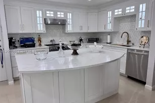 10850 N Kendall, Miami, FL 33176 - Photo 5