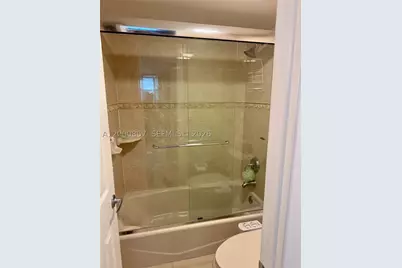 10850 N Kendall #414, Miami, FL 33176 - Photo 15