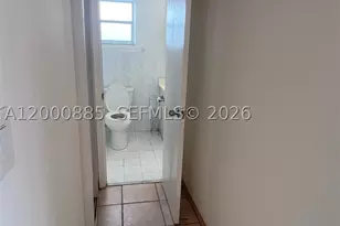 6070 W 18th, Hialeah, FL 33012 - Photo 13