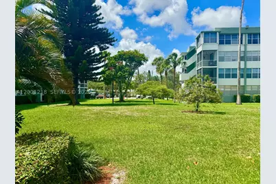 2741 Taft #404, Hollywood, FL 33020 - Photo 1