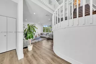 1042 Thistle Creek, Weston, FL 33327 - Photo 3