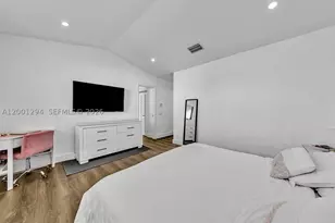 1042 Thistle Creek, Weston, FL 33327 - Photo 37
