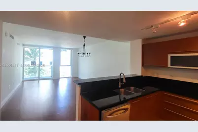 253 NE 2nd #1004, Miami, FL 33132 - Photo 5