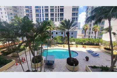 253 NE 2nd #1004, Miami, FL 33132 - Photo 19