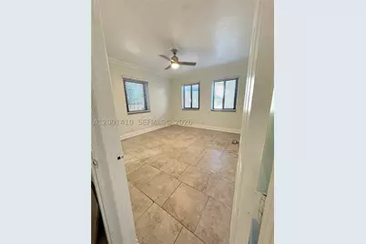 5530 NW Miami, Miami, FL 33127 - Photo 23