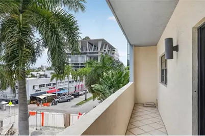 1250 Lincoln #404, Miami Beach, FL 33139 - Photo 23