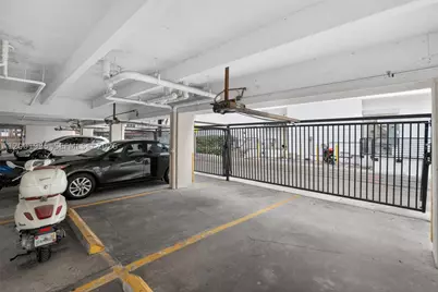 1250 Lincoln #404, Miami Beach, FL 33139 - Photo 27