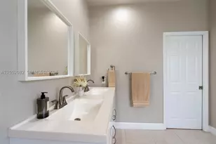 2557 Jardin, Weston, FL 33327 - Photo 47