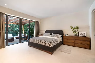 1735 Michigan, Miami Beach, FL 33139 - Photo 19