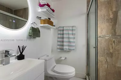 335 Ocean #120, Miami Beach, FL 33139 - Photo 11