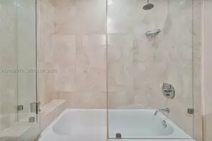 218 SE 14th, Miami, FL 33131 - Photo 21